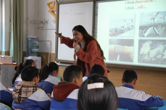 韩场学校第二届互联网背景下教师从业素质提升活动之名师示范篇四 网页设计之旅